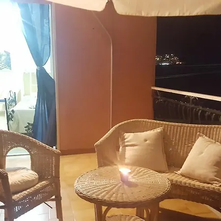 Bed and breakfast Kaos 3*